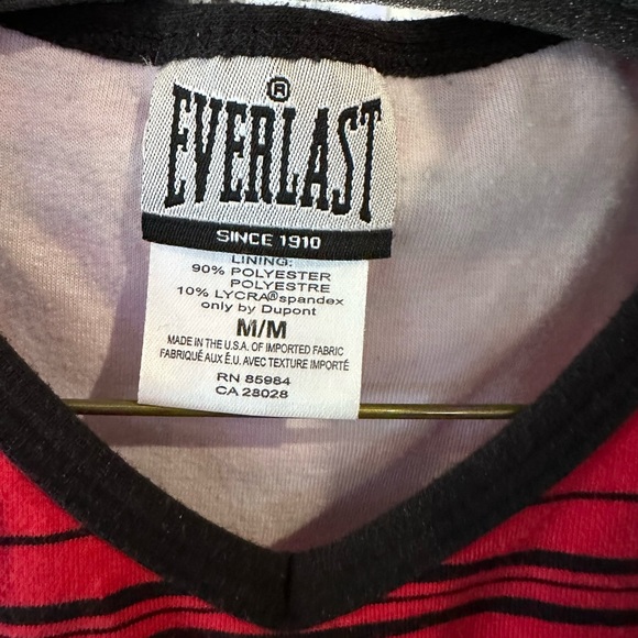 Everlast striped athletic tank with built in shelf bra. Thick stretch cotton - Picture 2 of 2